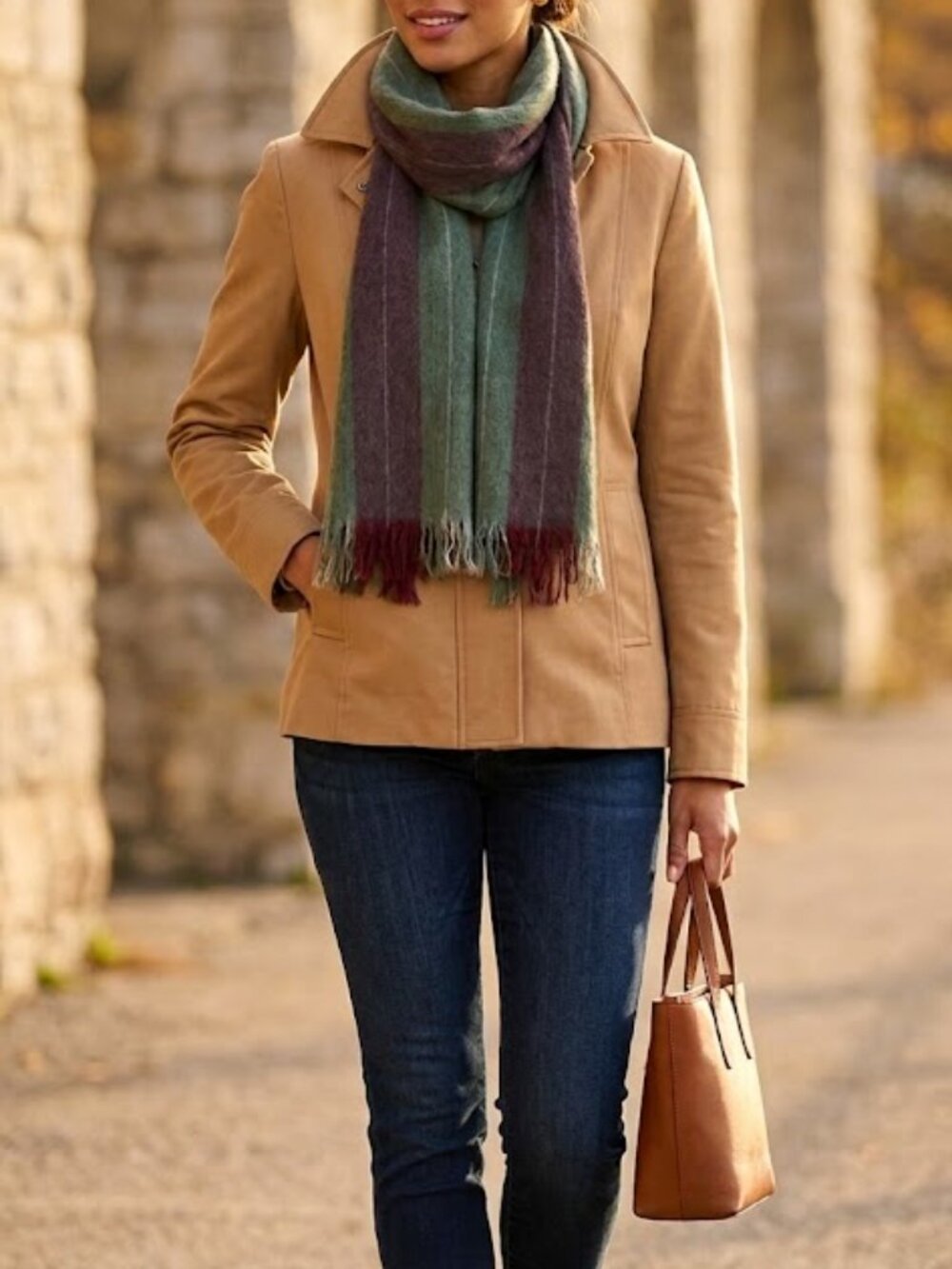Alpaca wool green and deep purple scarf/shawl. Handcrafted in Ecuador.